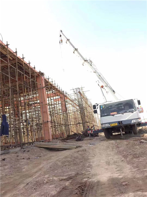 会泽县吊车作业的安全注意事项有哪些？